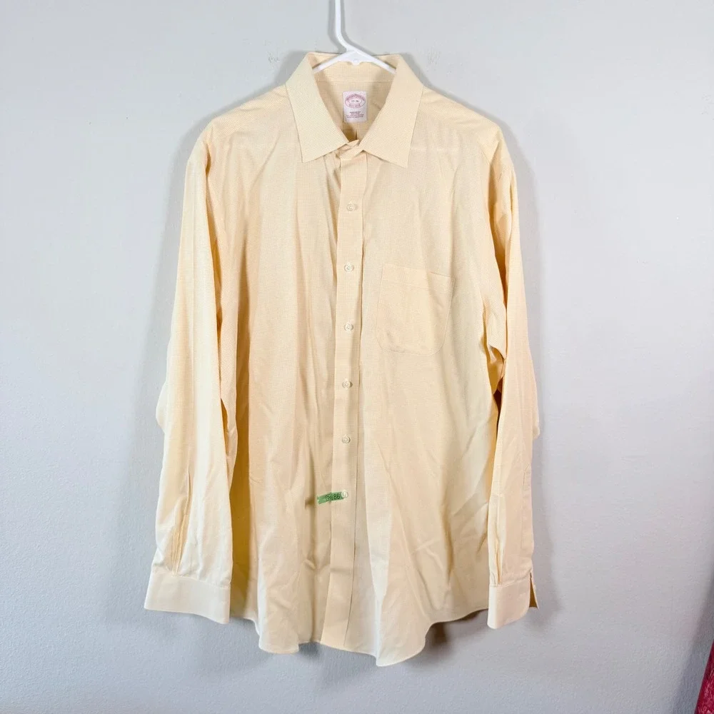 Brooks Brothers Mens 17-36 Regular Fit Non-Iron Supima Cotton Dress Shirt Yellow
